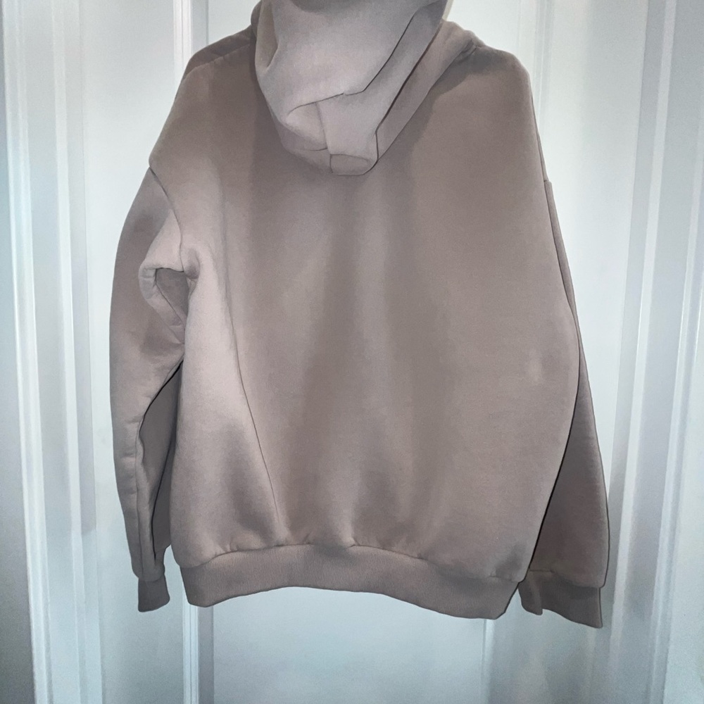 Comfrt signature Hoodie - Picture 2 of 3